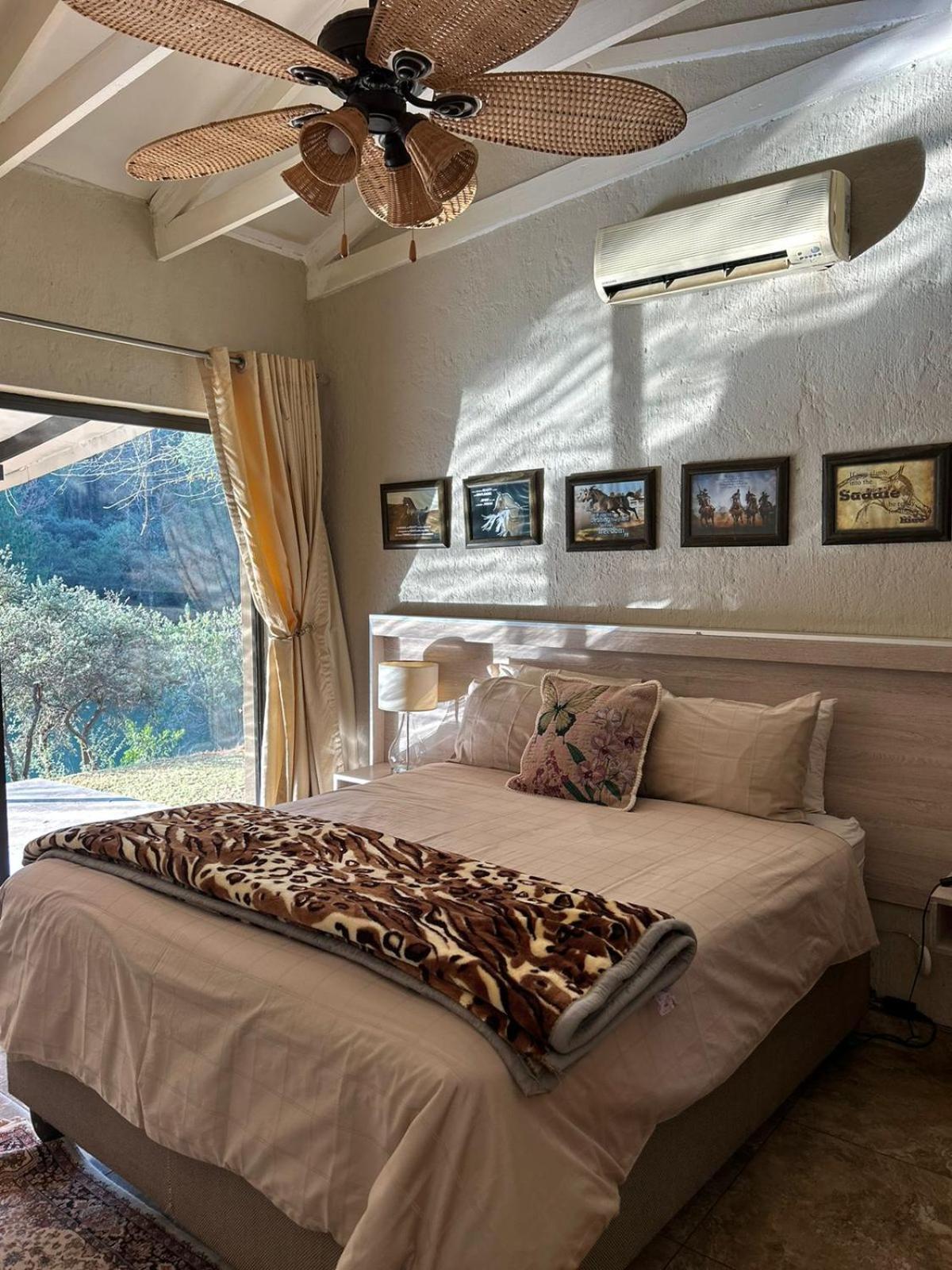 Silver Mist Resort, 哈内茨堡 外观 照片