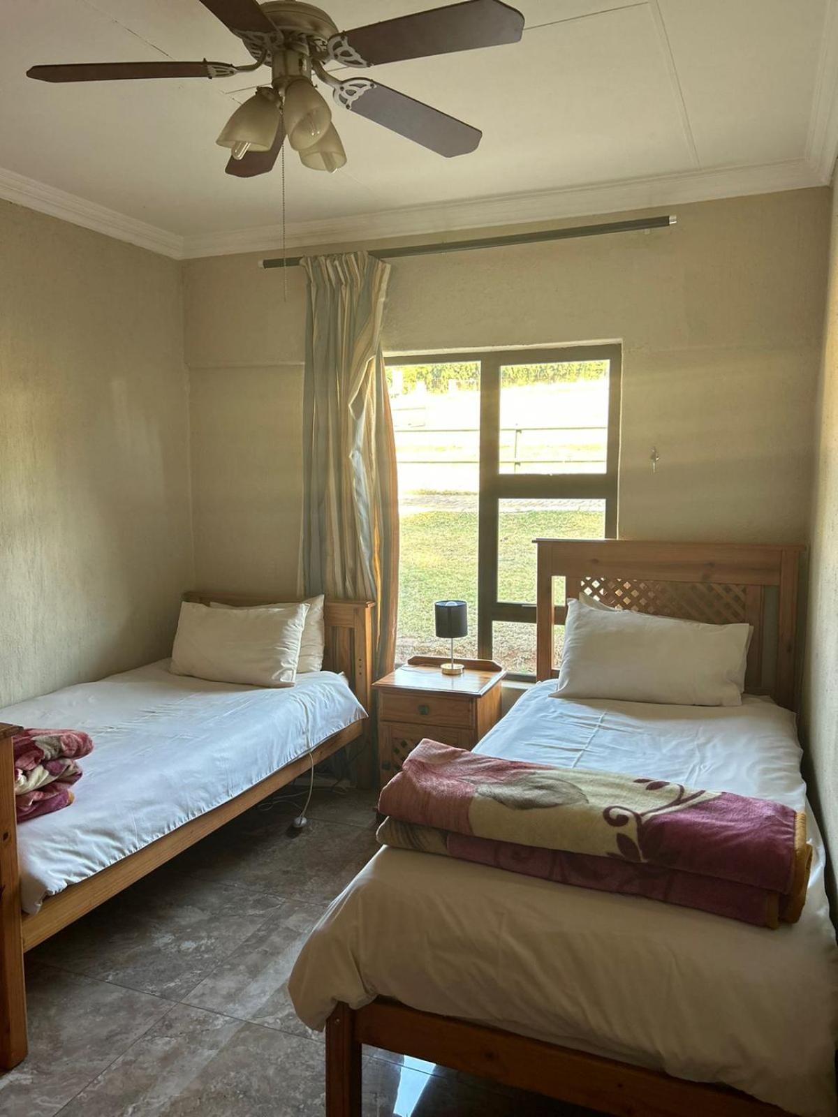 Silver Mist Resort, 哈内茨堡 外观 照片