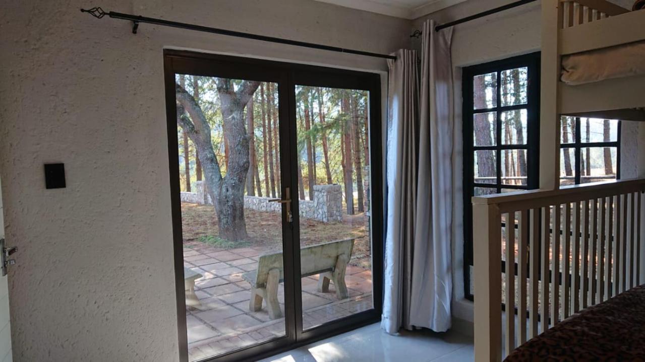 Silver Mist Resort, 哈内茨堡 外观 照片