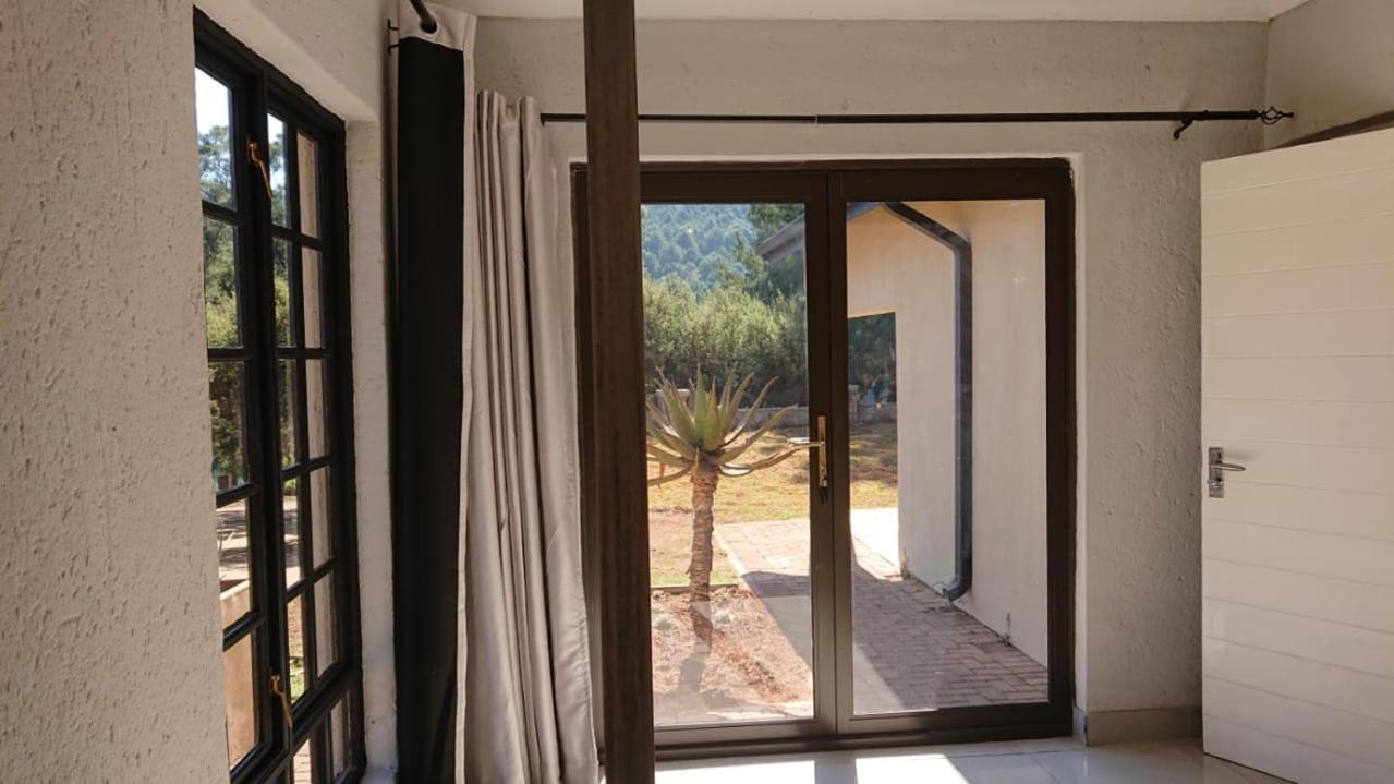 Silver Mist Resort, 哈内茨堡 外观 照片