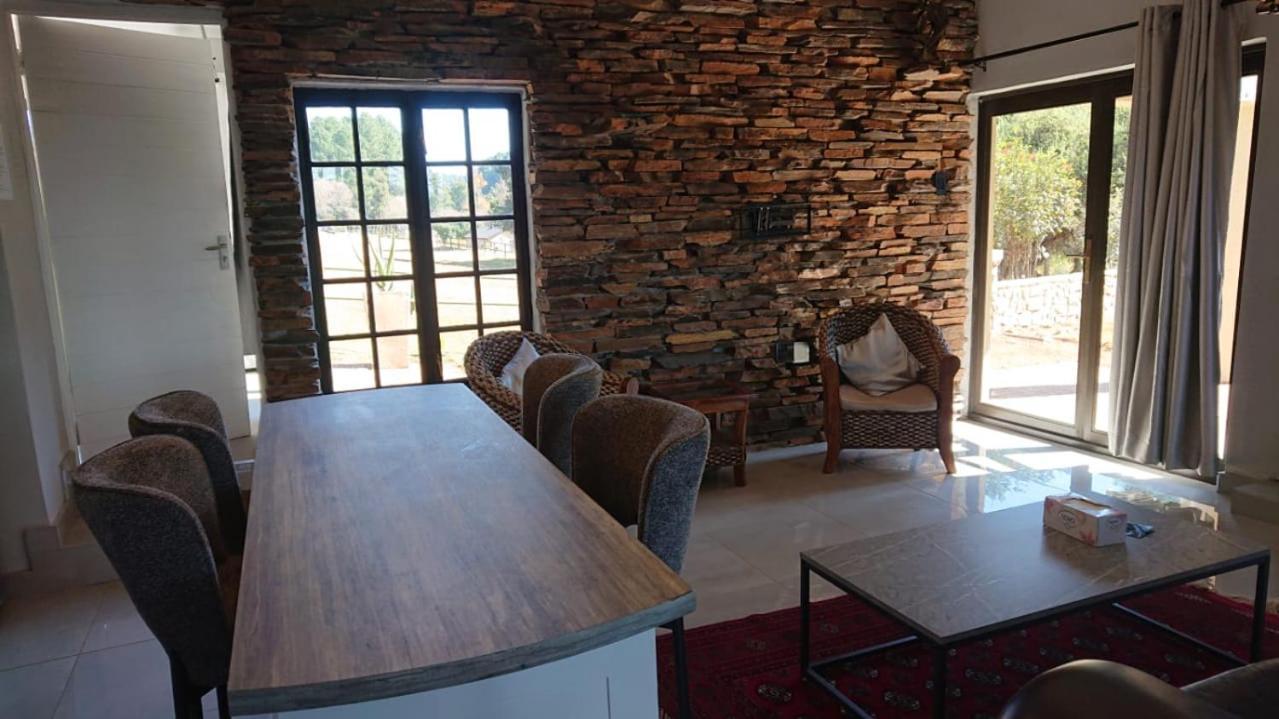 Silver Mist Resort, 哈内茨堡 外观 照片