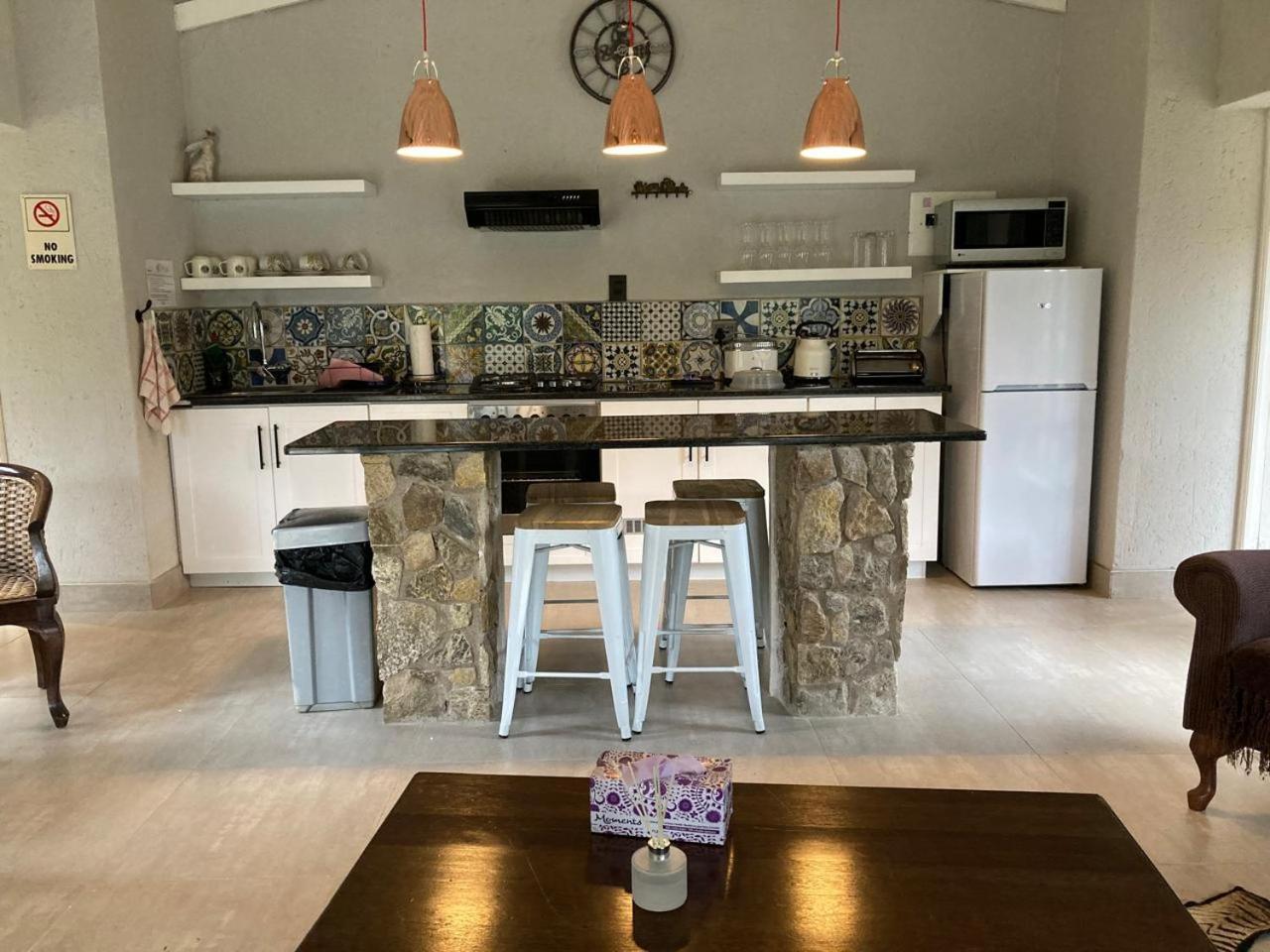 Silver Mist Resort, 哈内茨堡 外观 照片